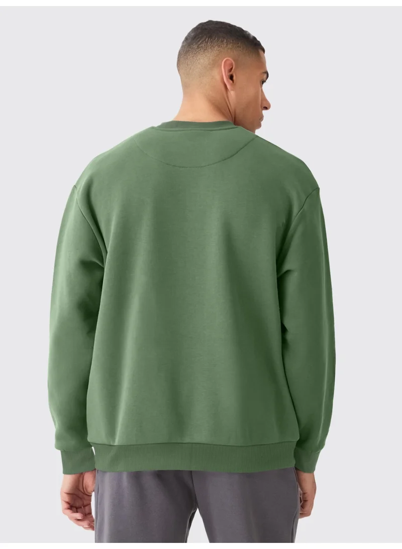 Maniac Maniac Mens Solid Round Neck Full Sleeve Hunter Green Cotton Sweatshirt