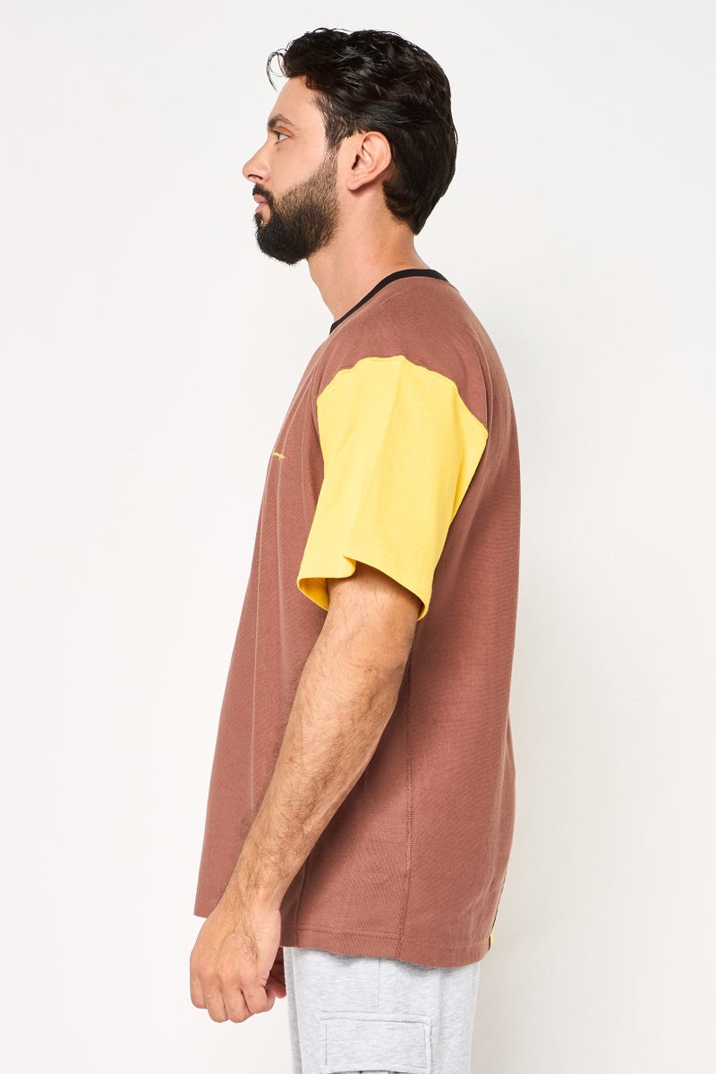 Champion تي شيرت رياضي للرجال بأكمام قصيرة مناسب للخارج، متعدد الألوان - Image 3