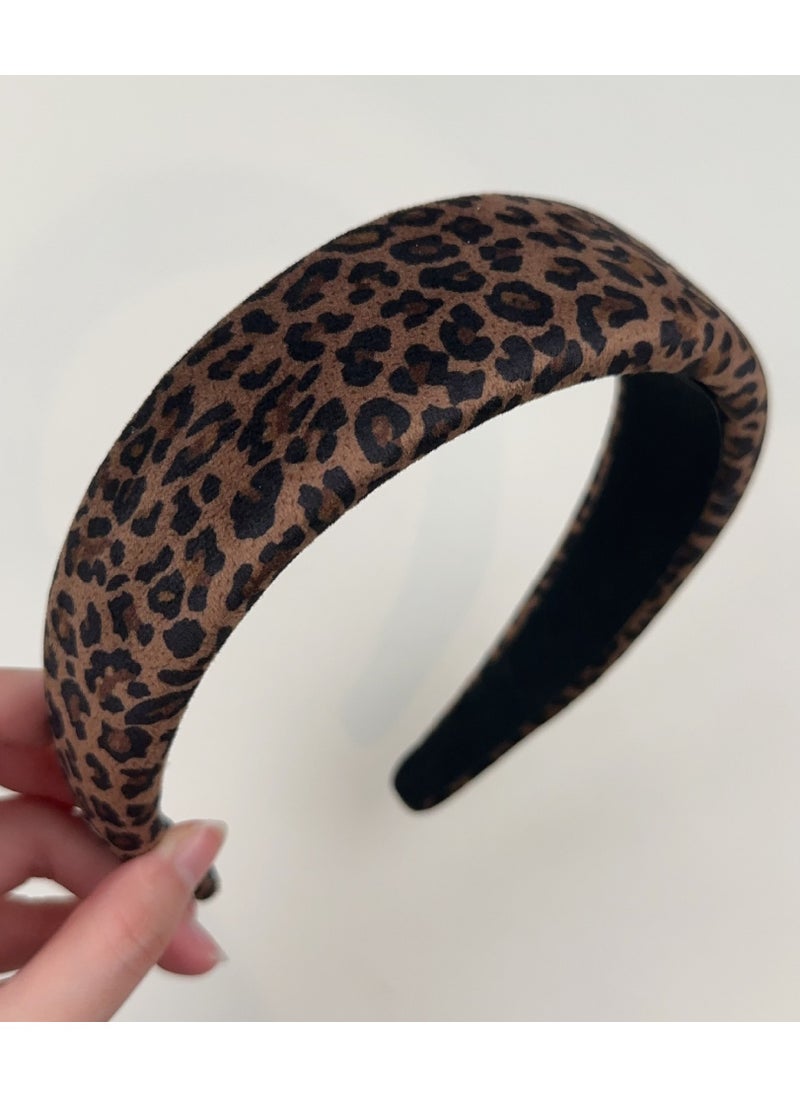 Mark Fairwhale - Simple Temperament Wide Edge Headband - Image 1