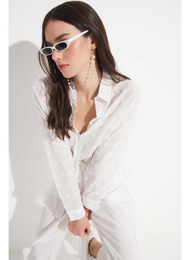 JUNE Women Exclusive Regular Fit Textured Shirt Ecru - Image 2