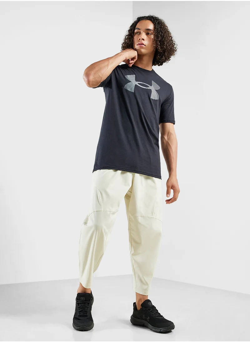 UNDER ARMOUR Big Logo Fill T-Shirt