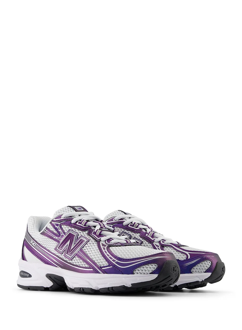 New Balance 740 Sneakers