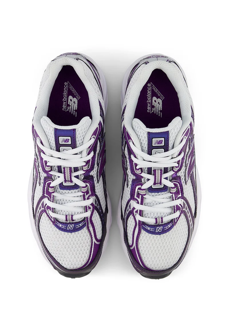 New Balance 740 Sneakers