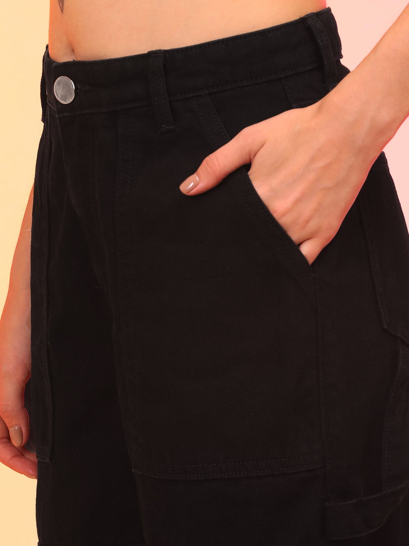 globus Globus Women Black Straight Fit Mid-Rise Clean Look Cargo Style Cotton Jeans  - Image 5