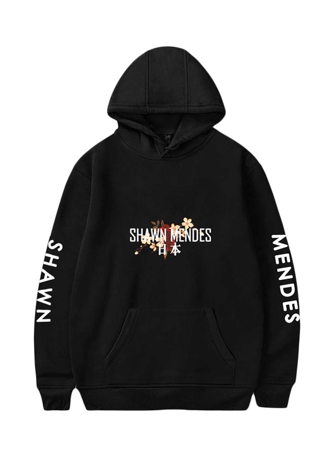 هودي بطبعة عبارة Shawn Mendes أسود/أبيض/بيج - Image 1