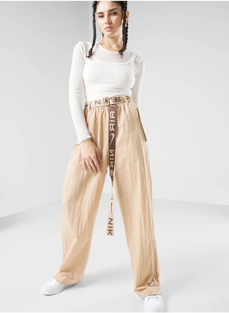 Nike Essential Pants