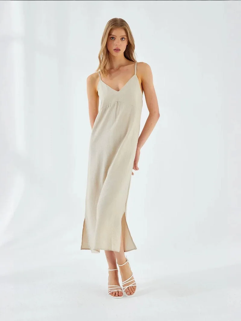 MixRay Mixray V-Neck Slit Midi Dress