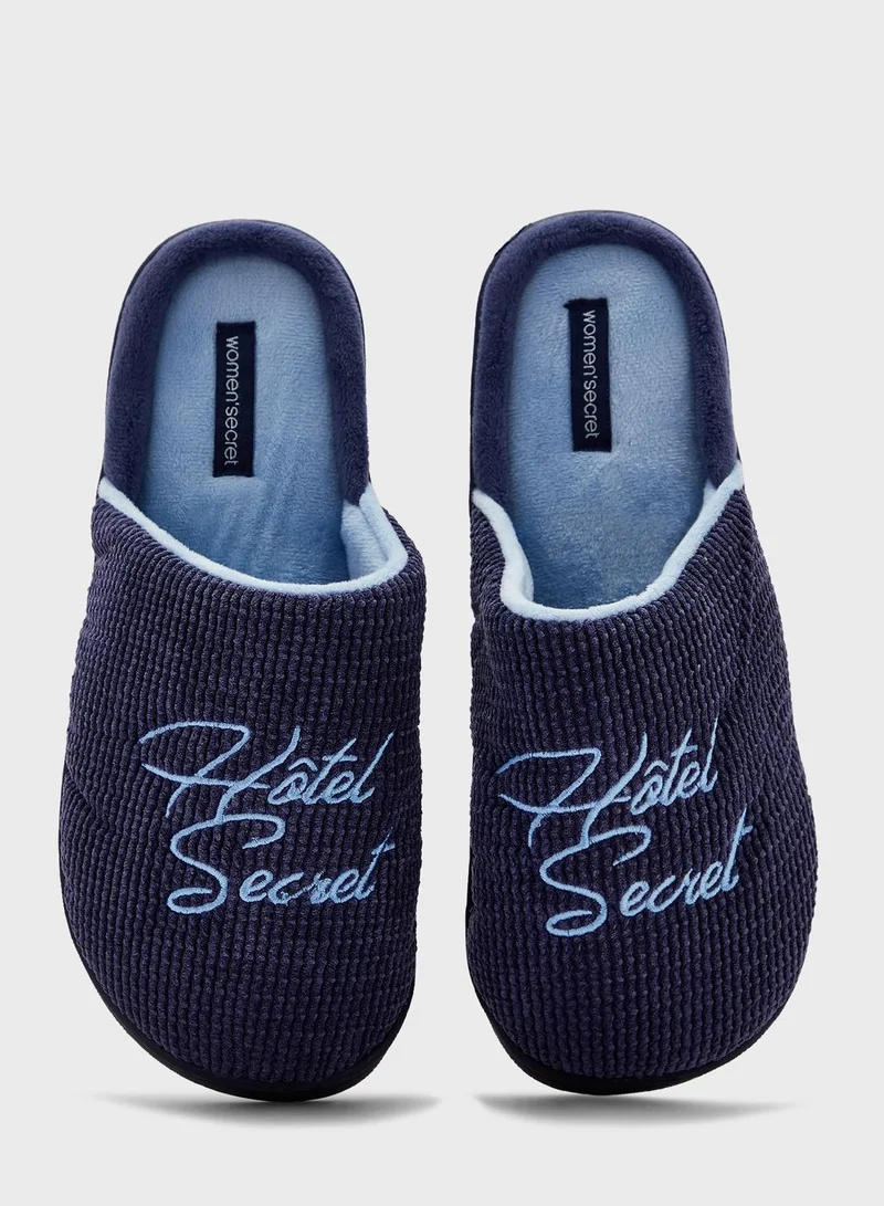 ومن سيكريت Fur Detailed Slip Ons