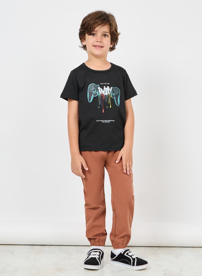 Styli Front Graphic T-Shirt & Pants Set - Image 1