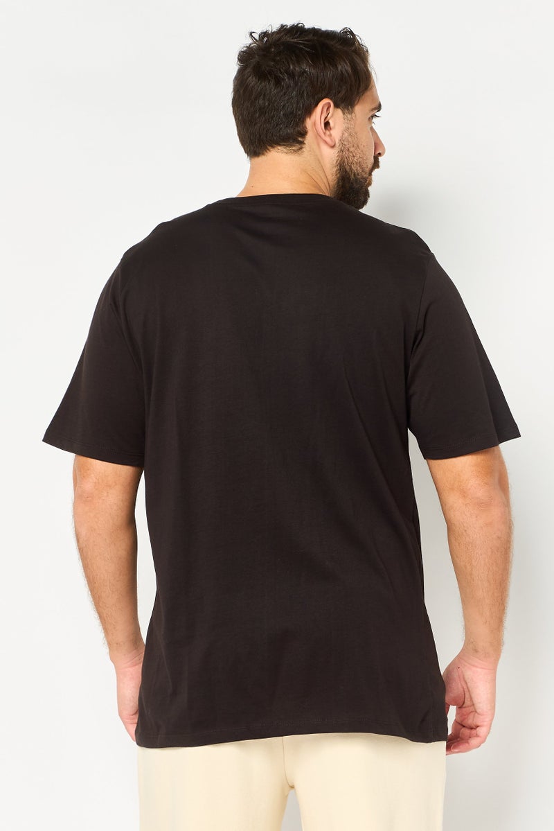 Reebok Men Sportswear Fit Short Sleeve Outdoor T-Shirt, Black - Image 4