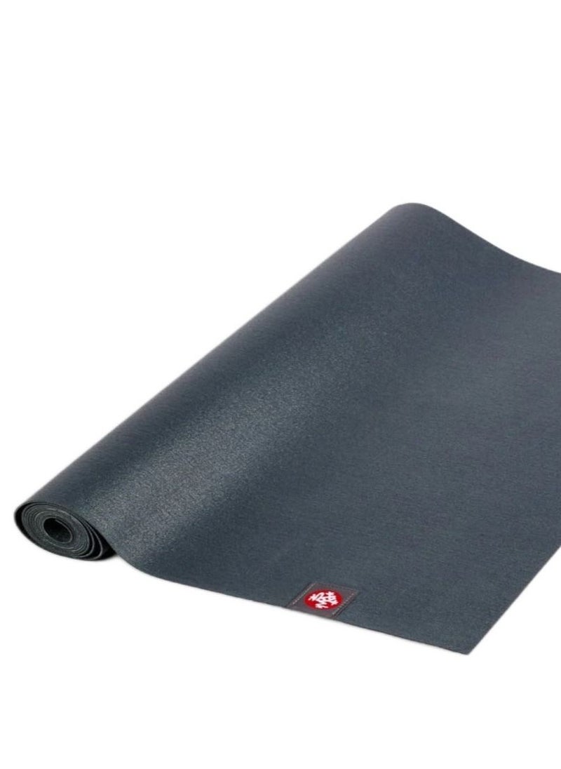 Manduka Eko Superlite Travel Mat Charcoal 71 Inch  - Image 2