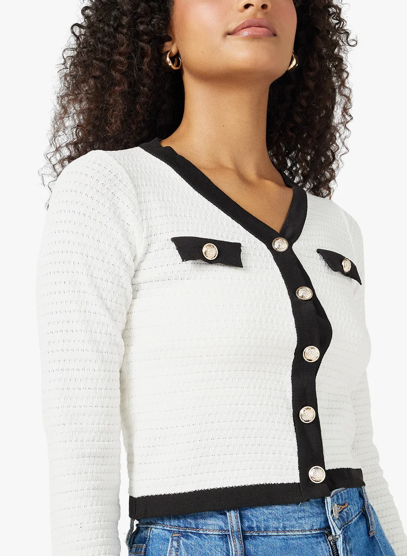 جينجر Classic Monochrome Cardigan with Gold Accents