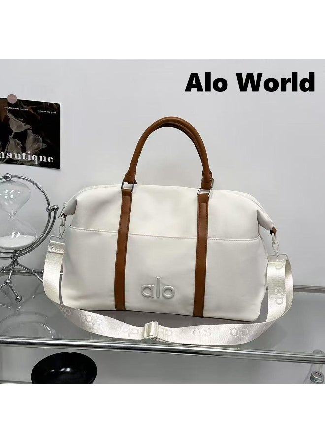 Alo World Duffle Bag, White
