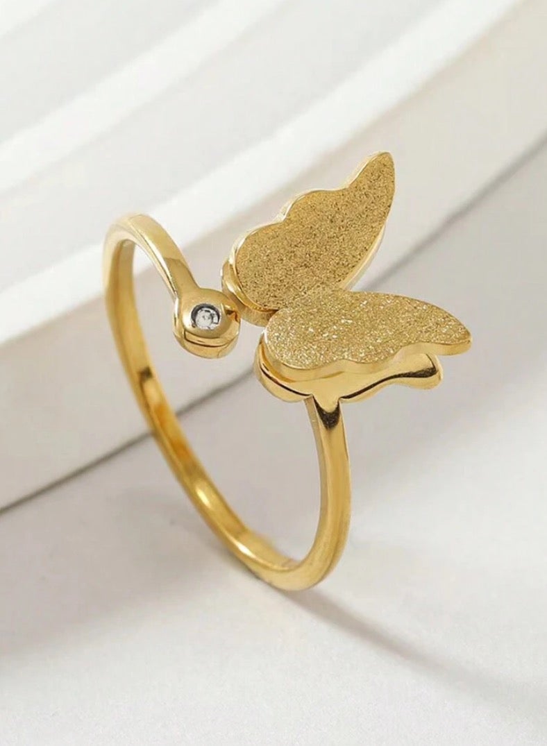 إيكوال خاتم نسائي من الاستانلس ستيل مطلي باللون الذهبي بمقاس موحد - Image 1