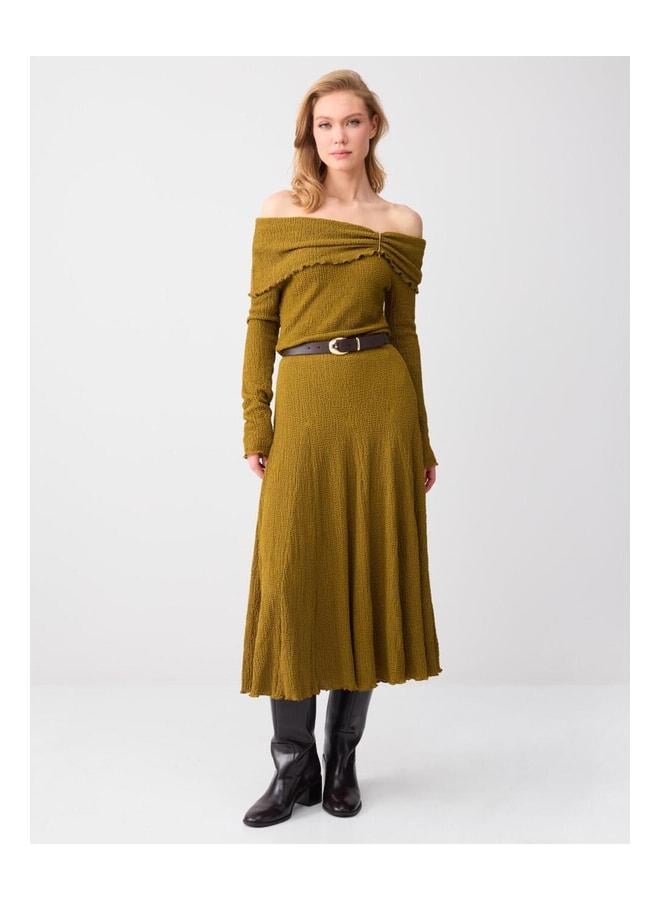 Jimmy Key Olive Green Relaxed Fit Normal Waist Midi Knit Skirt. - Image 2