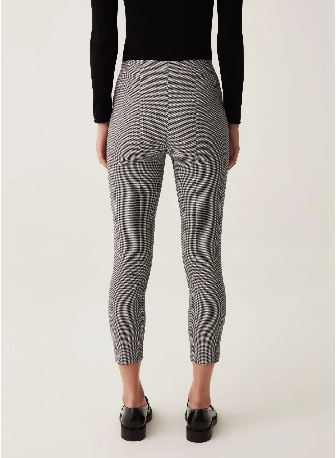 او في اس Cropped stretch leggings