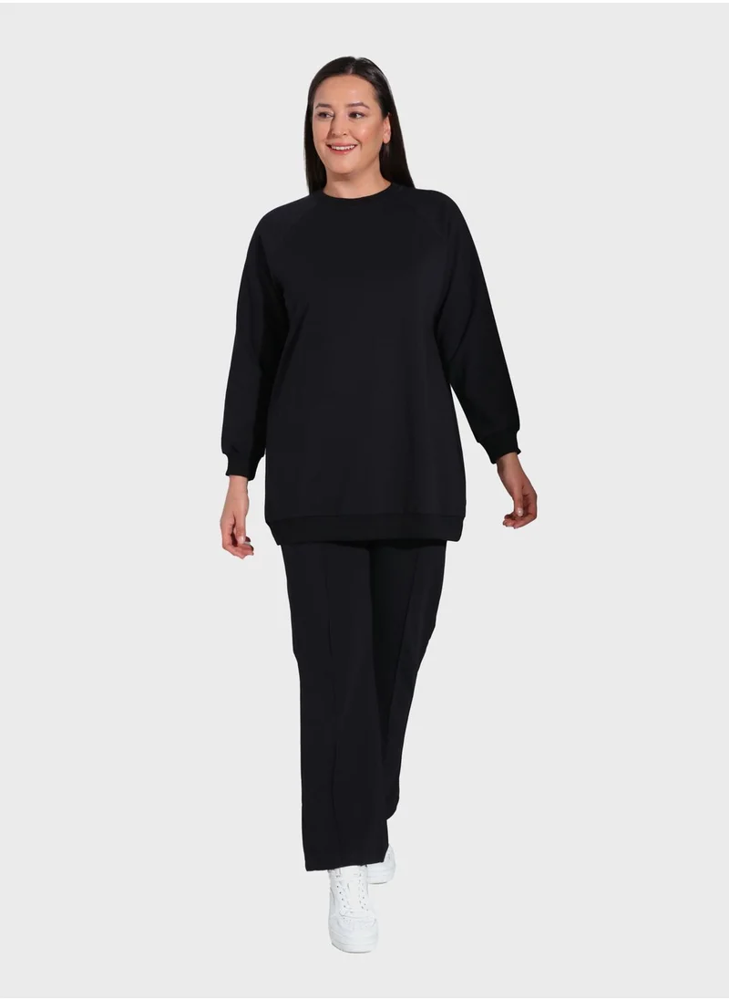 Alia by modanisa Crew Neck Sweatshirt & Pants Set