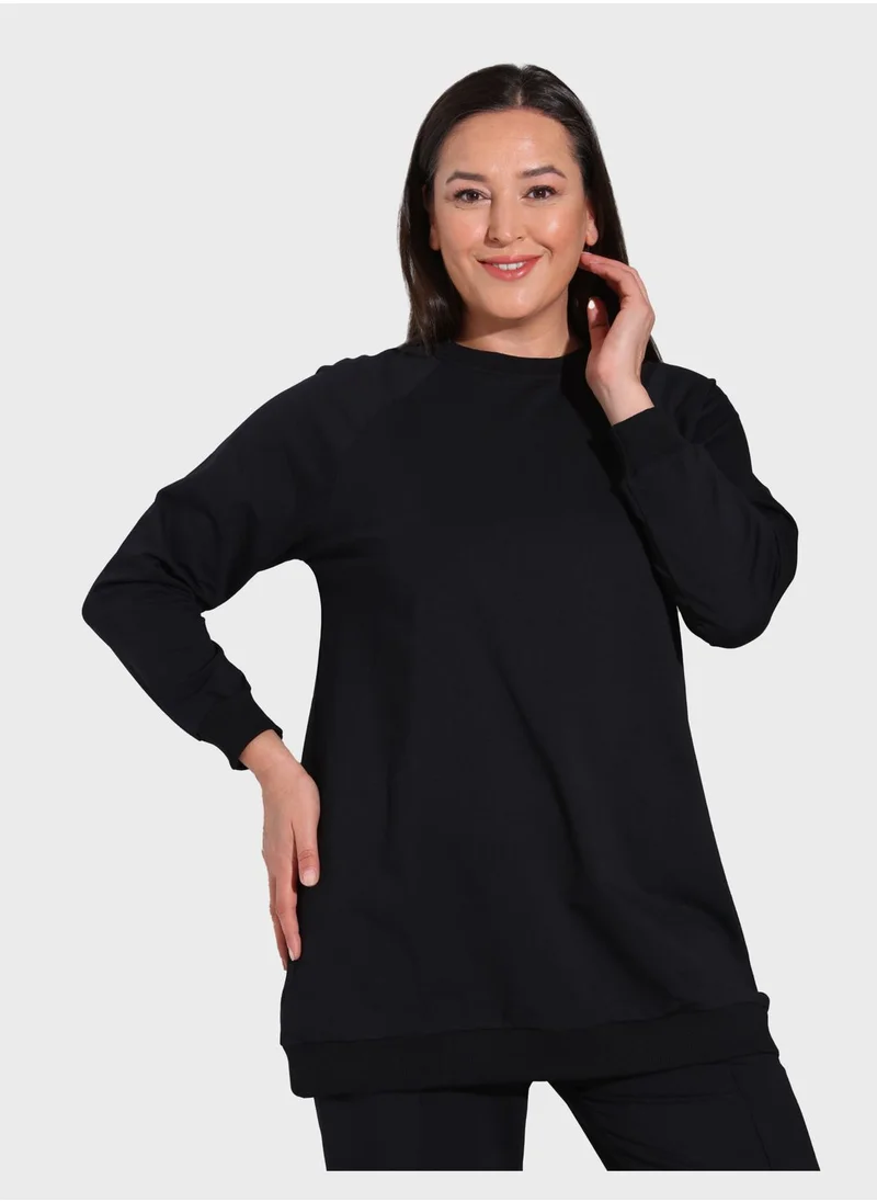 Alia by modanisa Crew Neck Sweatshirt & Pants Set