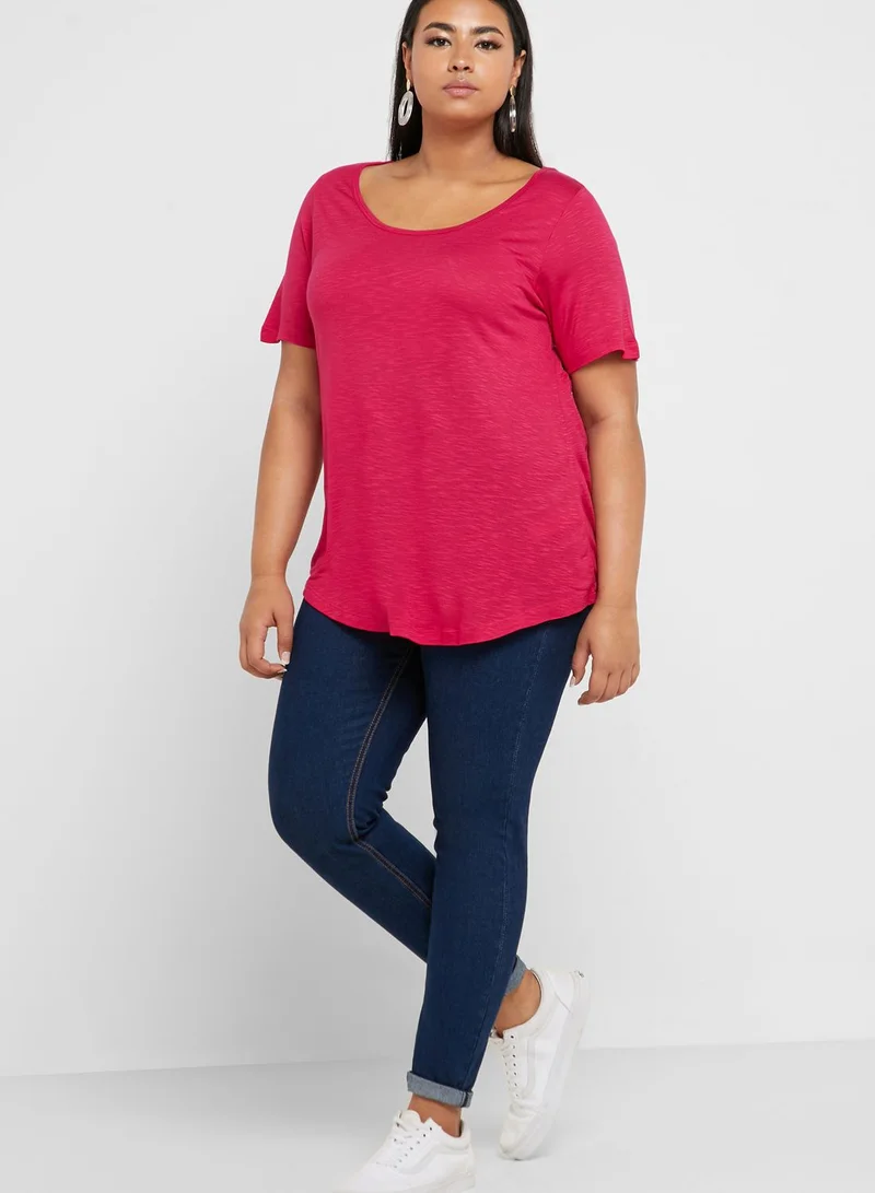 EVANS Scoop Neck T-Shirt