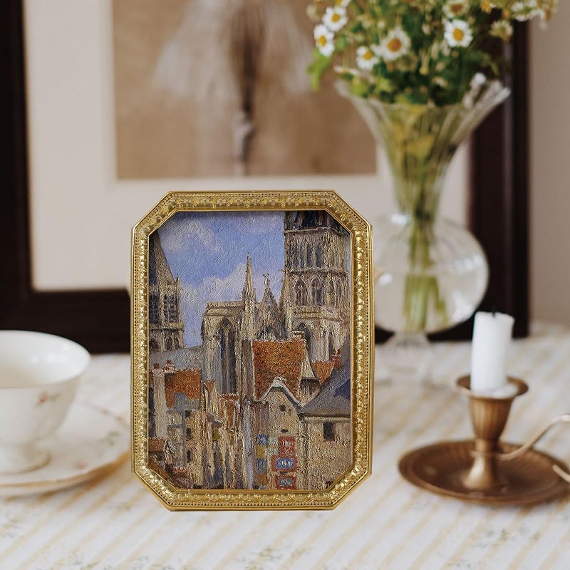 SIKOO Vintage 5×7 Gold Picture Frame Antique Ornate Photo Frame Tabletop and Wall Hanging with High Definition Glass Front for Home Décor,Retro Photo Gallery, Old-Fashioned Art Dense material - Image 3