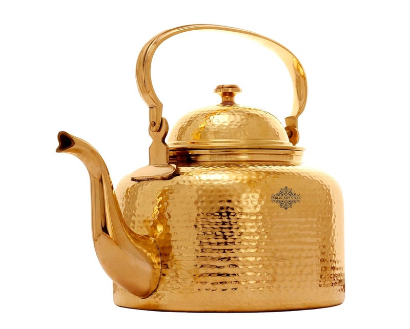 INDIAN ART VILLA INDIAN ART VILLA Brass Hammered Tea Pot Kettle Perfect for Tea and Coffee Traditional and Elegant Design 7 Litre Capacity Gold  - Image 2