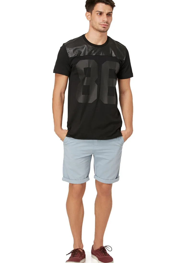 CRIMINAL DAMAGE Quarterback T-Shirt