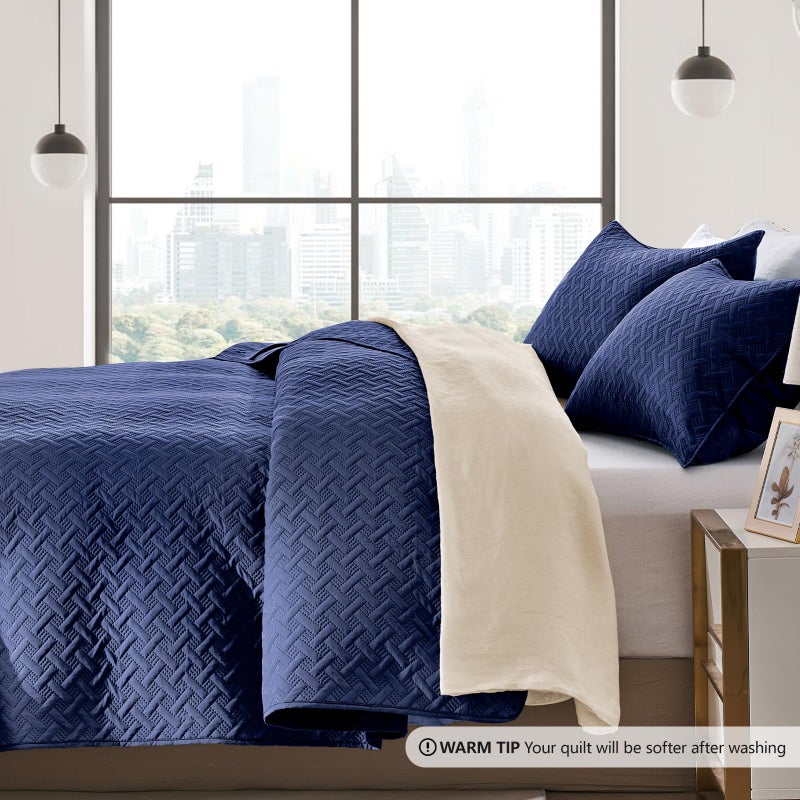 FLYMME Quilts Queen Size - Ultra Soft Navy Blue Quilt Lightweight Microfiber Bedspreads, Classic Basket Weave Pattern Bedspread Bed Coverlet 3 Pieces for All-Season (1 Quilt, 2 Pillow Shams) - Image 4