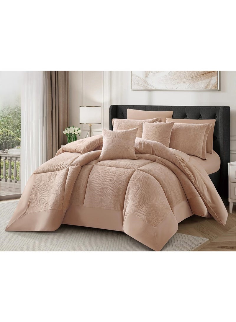 Silk Luxurious winter king-size bedspread set, embossed with soft velvet and faux fur for ultimate warmth. Includes: 1 comforter (240*260 cm), 1 fitted sheet (200*200 cm), 4 pillowcases (80*50 cm), and 2 cushion covers (50*50 cm). - Image 1
