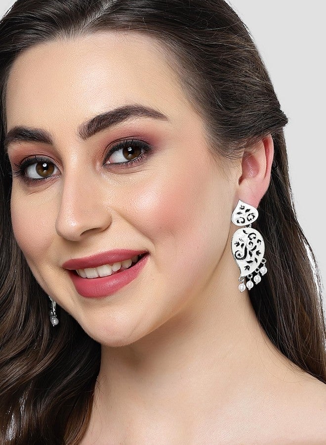 Karatcart Silver Tone White and Black Meena Drop Earrings for Women - Image 2