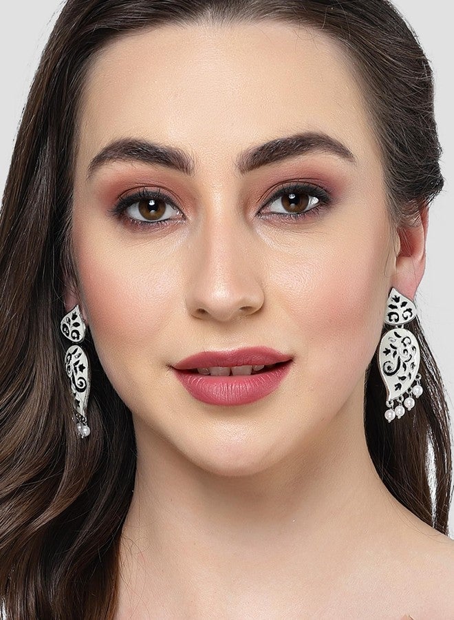 Karatcart Silver Tone White and Black Meena Drop Earrings for Women - Image 3