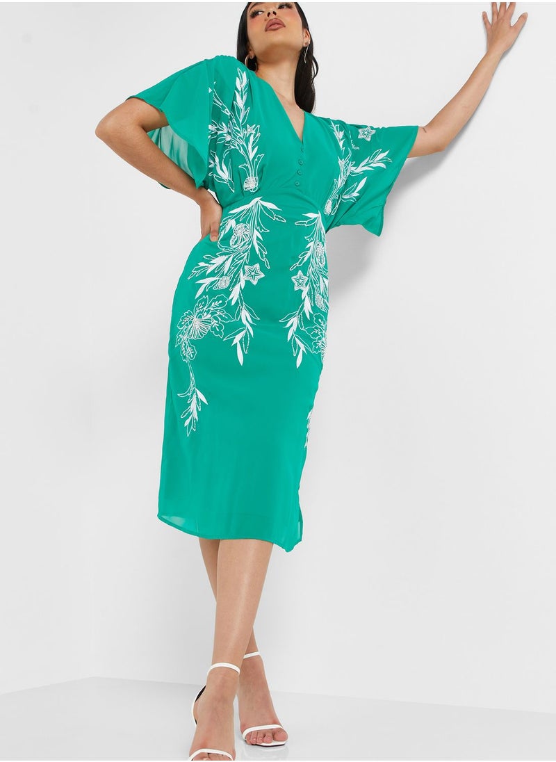 Hope & Ivy - Embroidered Plunge Neck Dress - Image 1