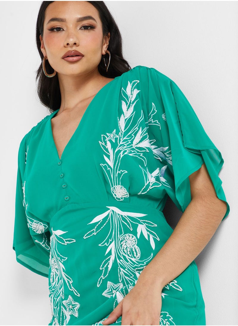 Hope & Ivy - Embroidered Plunge Neck Dress - Image 1