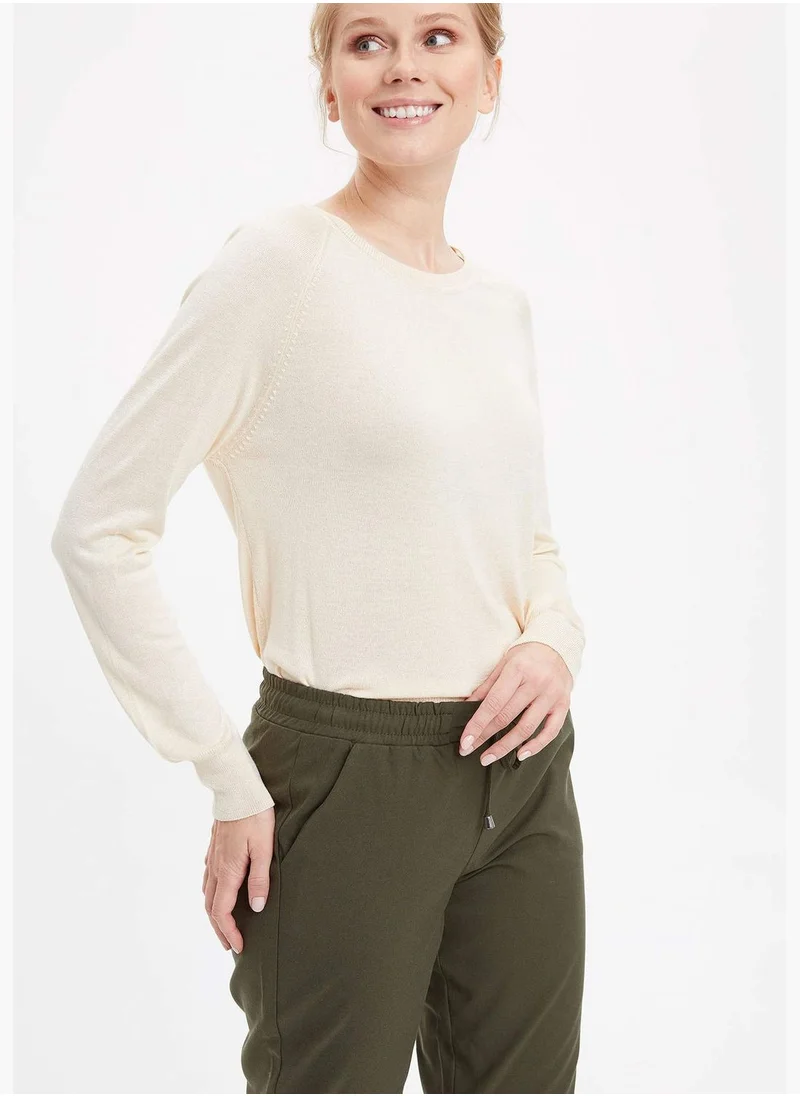 ديفاكتو Relaxed Fit Boat Neck Basic Long Sleeve Sweater