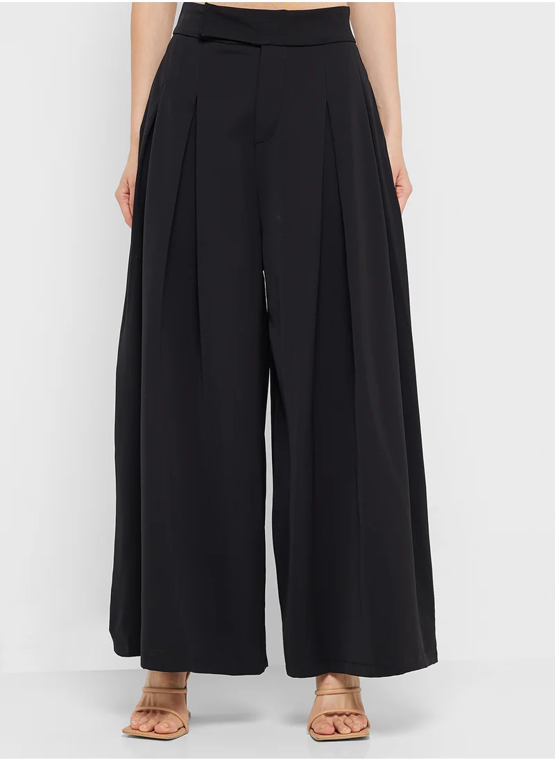 ايلا Wide Leg Pants