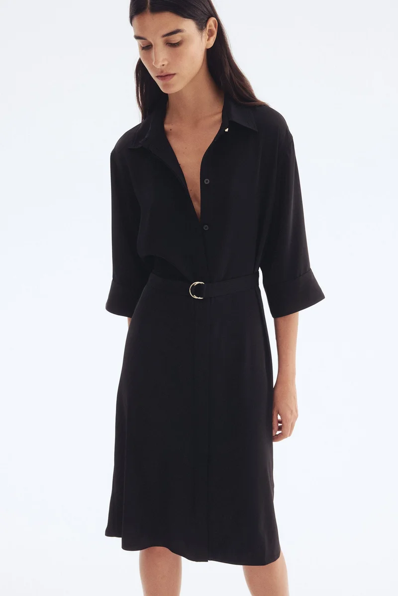 اتش اند ام فستان بتصميم قميص مزود بحزام