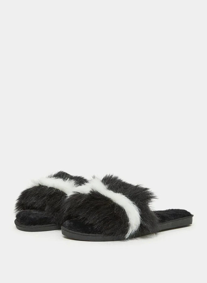 Styli Faux Fur Fluff Bedroom Slippers