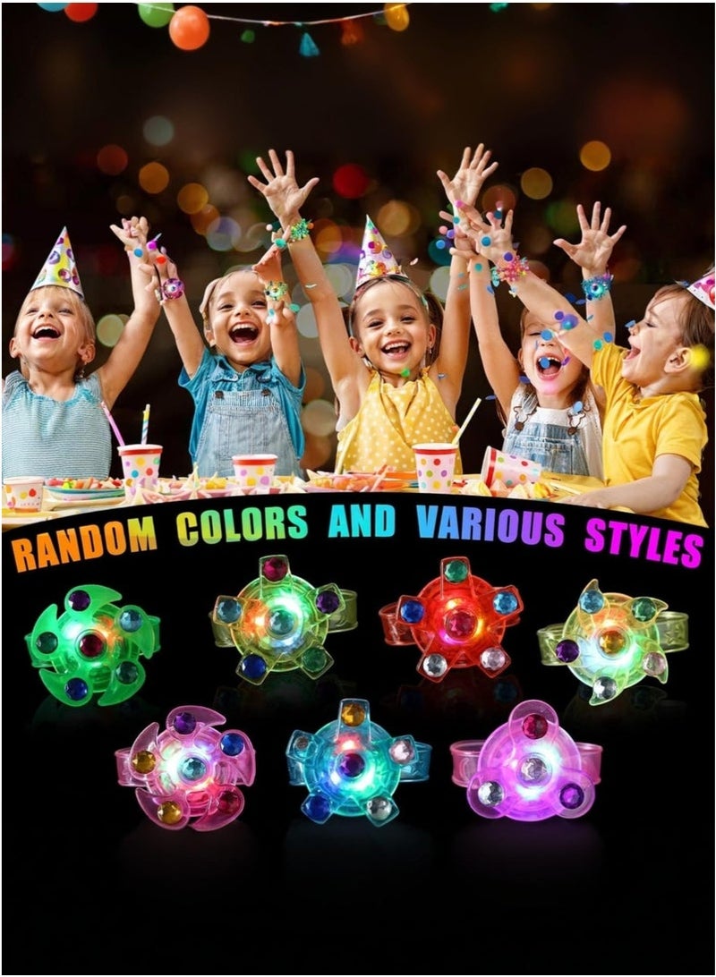 مجموعة حقائب هدايا أساور مضيئة بإضاءة LED، ١٢ قطعة، لوازم حفلات ممتعة ومشوقة لأعياد ميلاد الأطفال، والعطلات، والمناسبات الخاصة (ألوان عشوائية وأنماط متنوعة). - Image 5