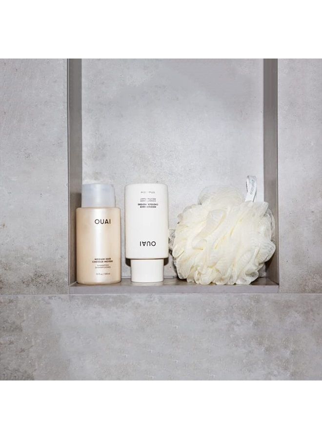 Ouai شامبو متوسط الحجم. شامبو فائق الترطيب يغذي الشعر بزيت الباباسو وجوز الهند، ويقويه بالكيراتين ويضفي عليه لمعانًا بفضل مستخلص الكمكوات. لا يحتوي على البارابين أو الكبريتات أو الفثالات. 10 أونصة - Image 5