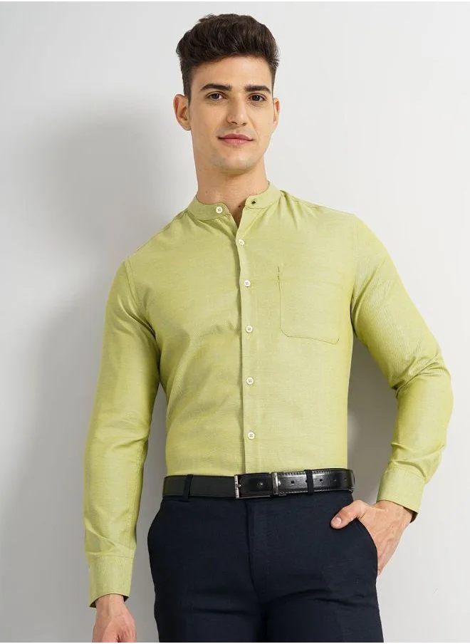 شركة المرآب الهندية Men Slim Fit Solid Full Sleeves Mandarin Collar Formal Shirt