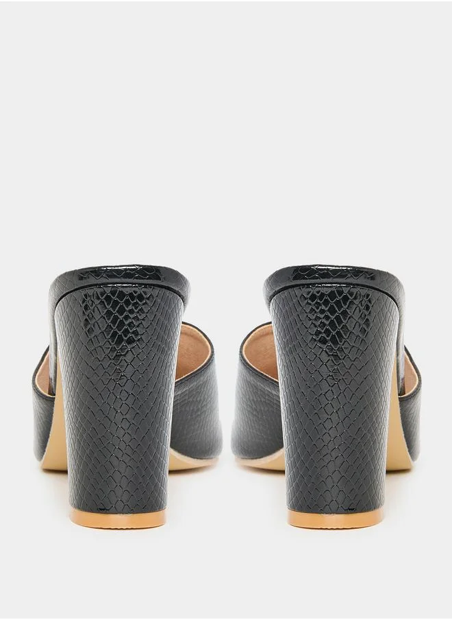 Styli Textured Open Toe Block Heel Sandals