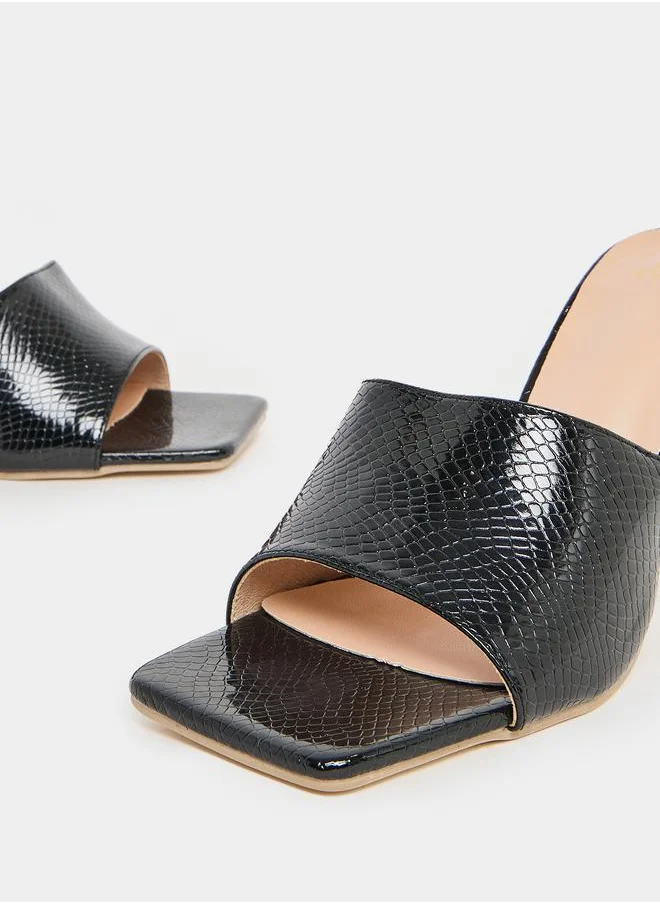 Styli Textured Open Toe Block Heel Sandals