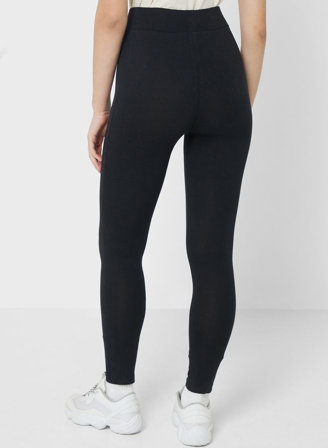 Essential Leggings