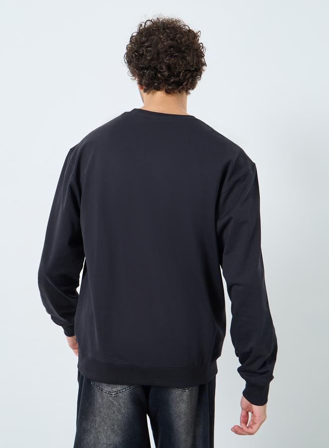 Styli Men Black Embroidered Slogan Sweatshirt - Image 4