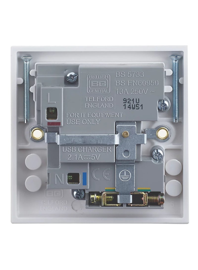 MASTERPLUG Wall Socket Single Switched DP With 2 x 1 USB Charger 2.1A - Image 3