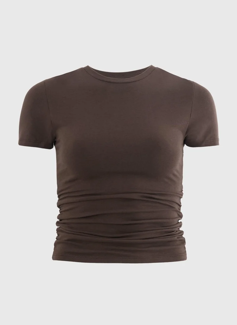 ماتلان Chocolate Brown Ruched Side T-Shirt