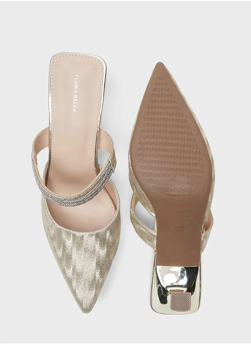 shoexpress Pointed Toe Mid Heel Pumps