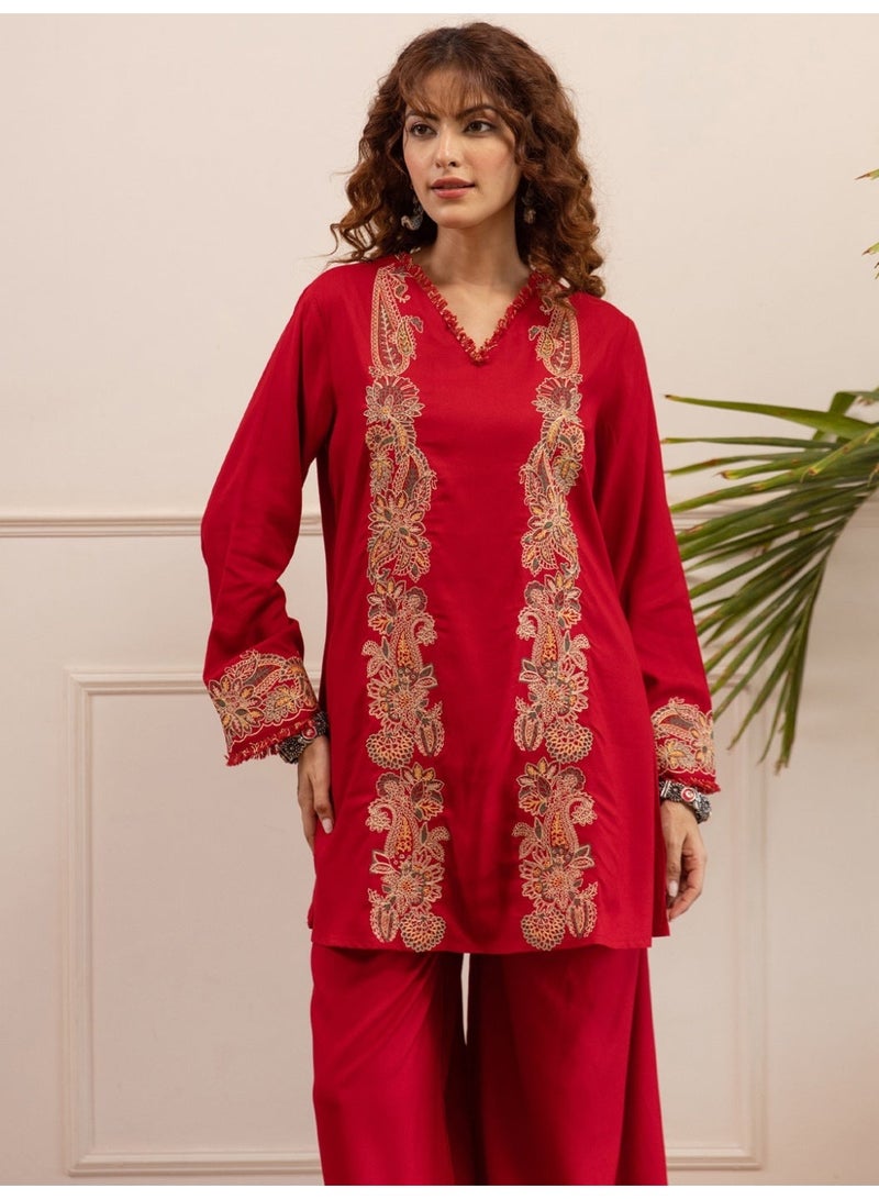 Ameya Red-embroidered-viscose-rayon-a-line-kurta-palazzo-set - Image 3