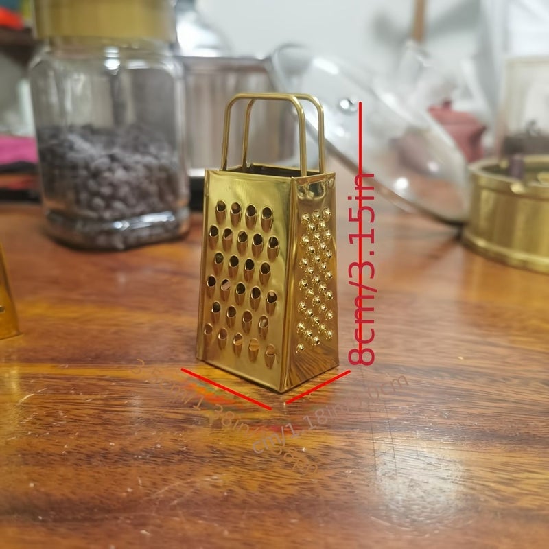 عبوة من قطعتين من المبشرة الذهبية المصنوعة من الفولاذ المقاوم للصدأ، أداة متعددة الاستخدامات 4 في 1 لبشر الجبن وتقطيع البطاطس - Image 3