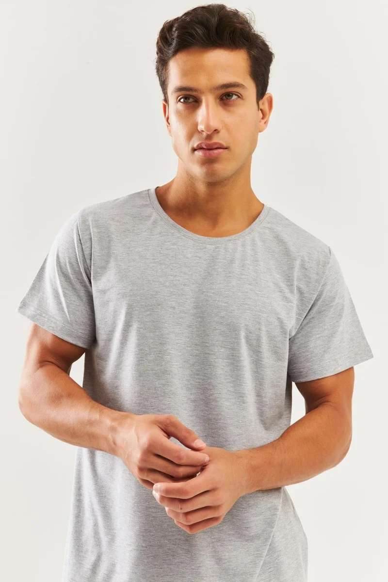 بوتيكجيز Açık Gri Oversize RahatPamuklu Penye Bisiklet Yaka Kısa Kol Basic T-Shirt Classic Collection