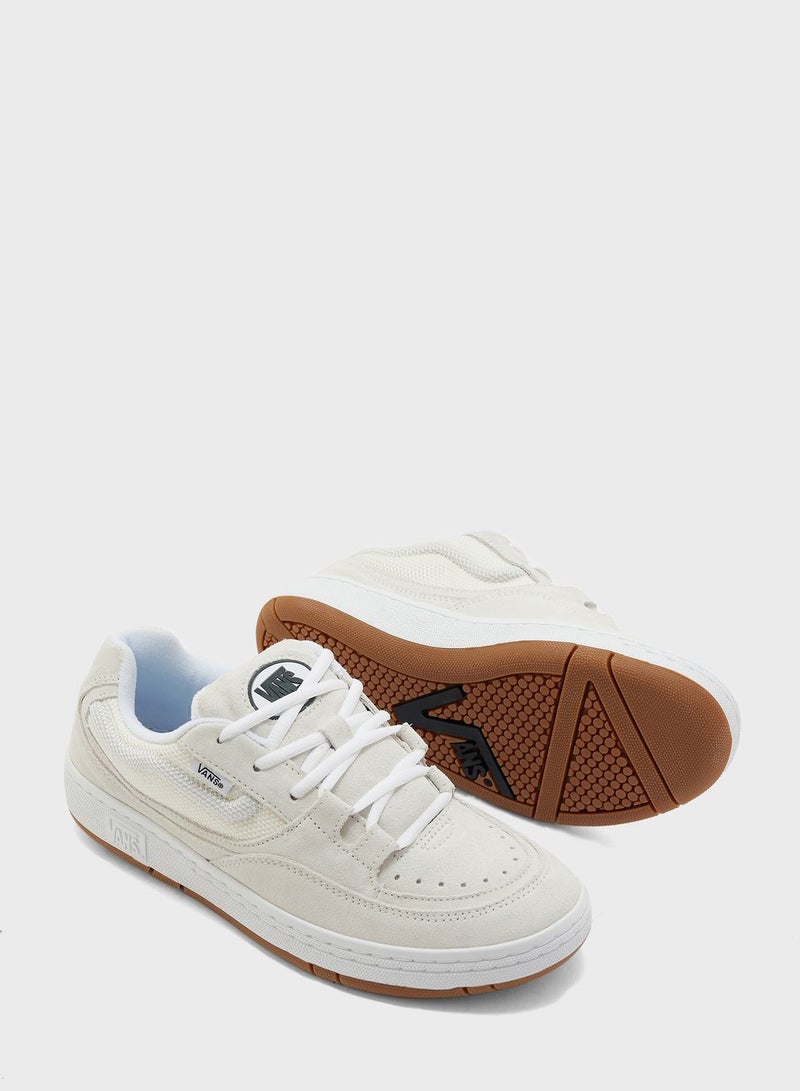 فانز سنيكرز كلاسيك سبيد  - Image 3